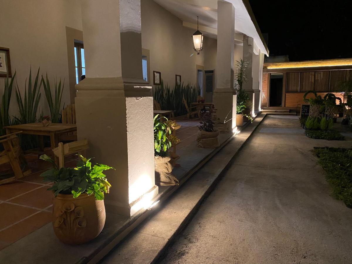Hotel Express Quinta Soledad مدينة مكسيكو المظهر الخارجي الصورة